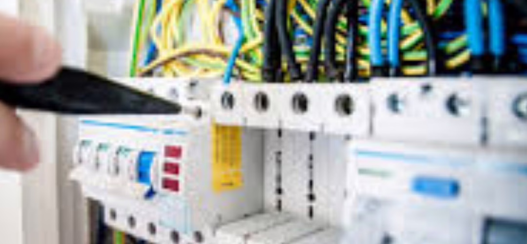 Common Electrical Problems in Dubai Homes & How Electricians Fix Them