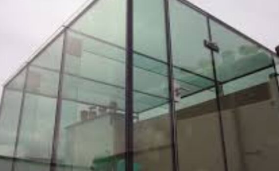Frameless Glass Solutions_ Modern Glazing Trends in Dubai